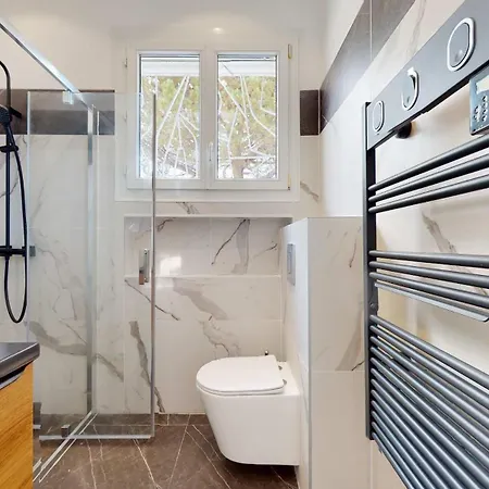 Grenouillere - Vue - Fitness - Sauna كانيو سور مير